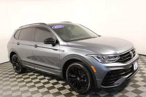 2022 Volkswagen Tiguan 2.0T SE R-Line Black
