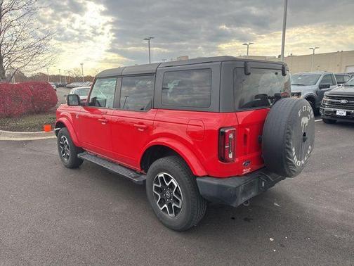 2023 Ford Bronco Outer Banks
