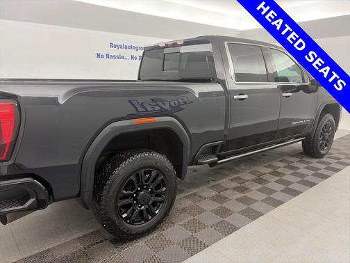 2023 GMC Sierra 2500 Denali