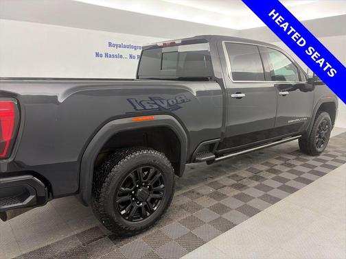 2023 GMC Sierra 2500 Denali