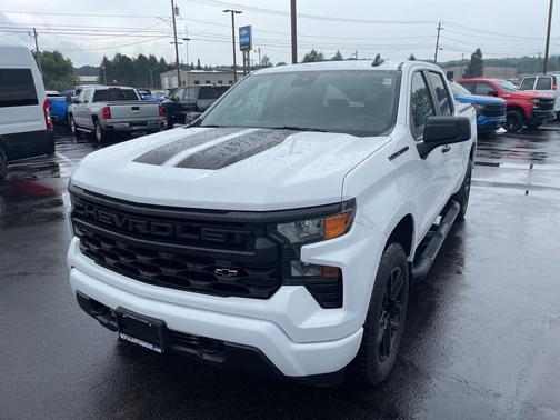 2022 Chevrolet Silverado 1500 Custom