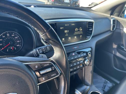 2022 Kia Sportage S