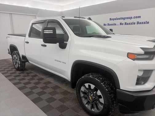 2022 Chevrolet Silverado 2500 Custom