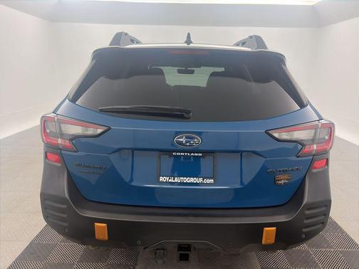 Geyser Blue 2023 Subaru Outback Wilderness