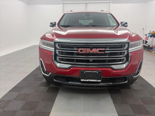 Volcanic Red Tintcoat 2023 GMC Acadia AWD AT4