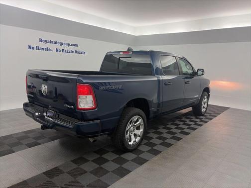 Patriot Blue Pearlcoat 2022 RAM 1500 Big Horn/Lone Star