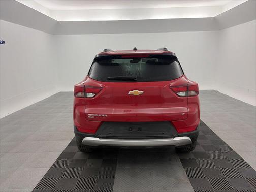 Apex Red 2026 Chevrolet Trailblazer LT