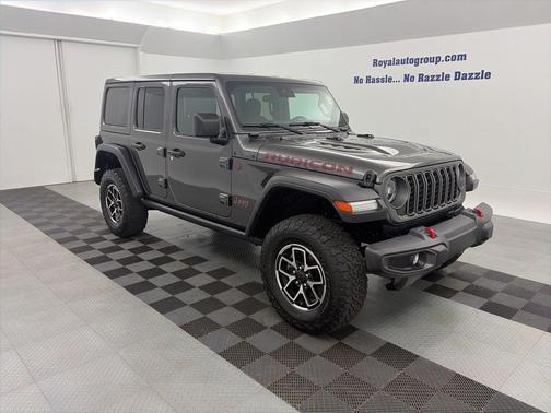 Granite Crystal Metallic Clearcoat 2025 Jeep Wrangler Rubicon