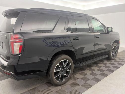 2022 Chevrolet Tahoe 4WD RST