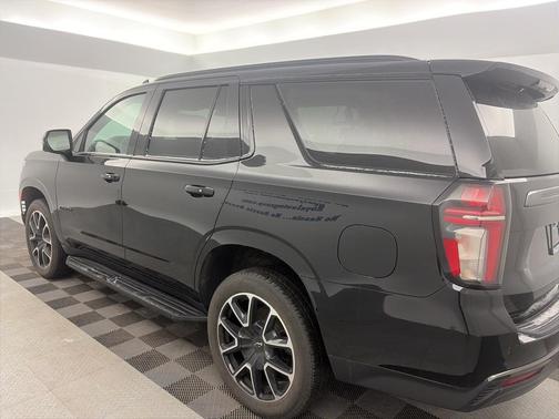 2022 Chevrolet Tahoe 4WD RST