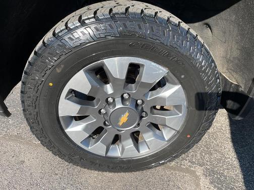 2023 Chevrolet Silverado 2500 Custom