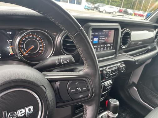 2022 Jeep Gladiator Altitude 4x4