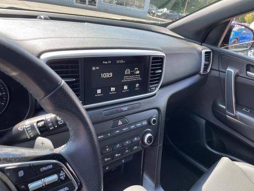 2022 Kia Sportage S