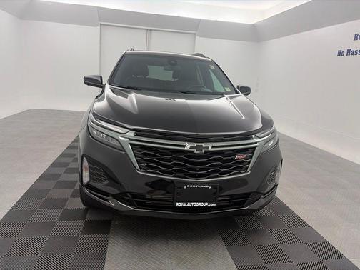 Mosaic Black Metallic 2022 Chevrolet Equinox AWD RS