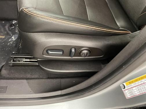 2023 GMC Terrain AWD AT4