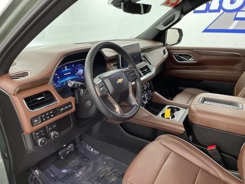 2023 Chevrolet Tahoe 4WD High Country