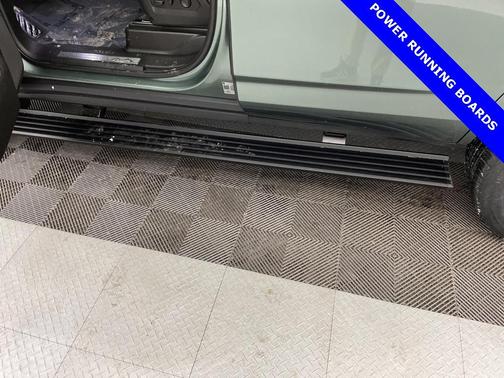 2023 Chevrolet Tahoe 4WD High Country