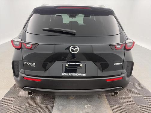 2025 Mazda CX-50 2.5 S Preferred Package
