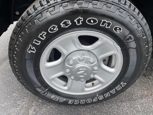 2024 RAM 2500 Tradesman Crew Cab 4x4 8' Box