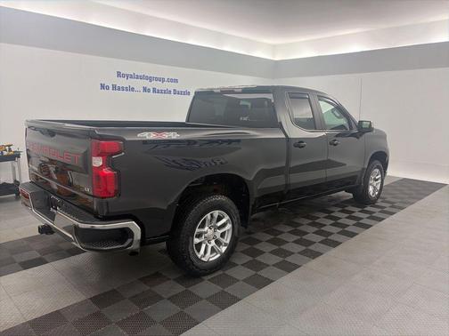 Black 2023 Chevrolet Silverado 1500 LT