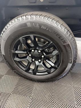 Summit White 2023 Chevrolet Silverado 1500 RST