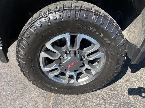 2023 GMC Sierra 3500 Base