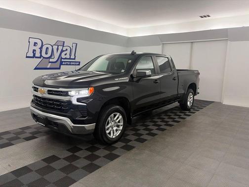 Black 2023 Chevrolet Silverado 1500 LT