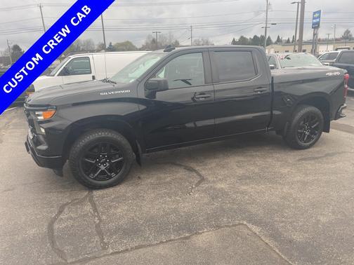 2022 Chevrolet Silverado 1500 Custom