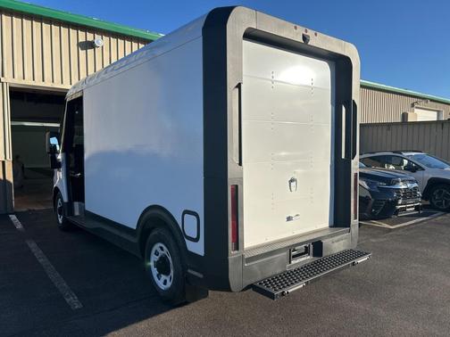 2025 Chevrolet BrightDrop 400