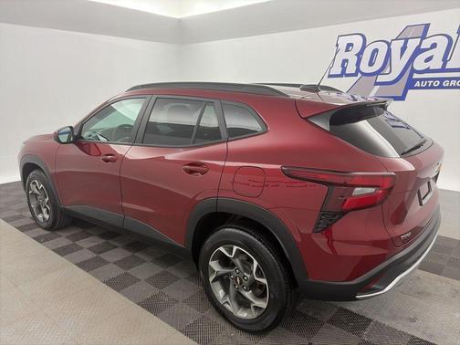 Crimson Metallic 2024 Chevrolet Trax LT