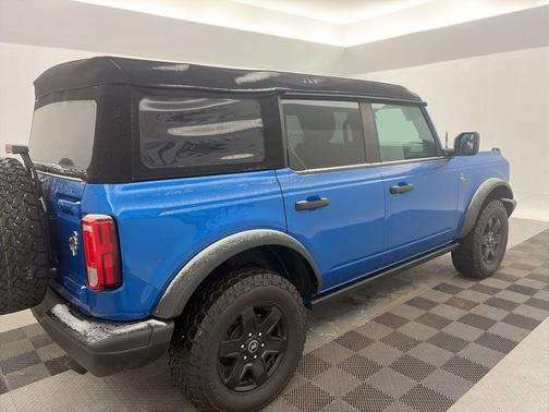 2023 Ford Bronco Black Diamond