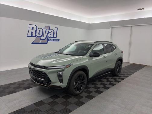 Cacti Green 2026 Chevrolet Trax FWD ACTIV