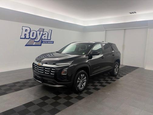 Mosaic Black Metallic 2026 Chevrolet Equinox 1LT