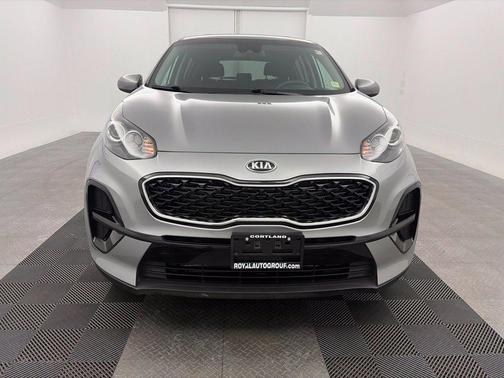 Steel Gray 2022 Kia Sportage LX