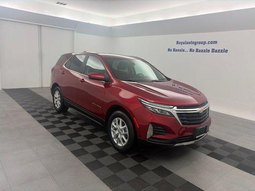 Radiant Red Tintcoat 2023 Chevrolet Equinox 1LT