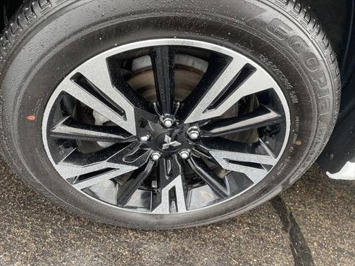 2024 Mitsubishi Eclipse Cross SEL