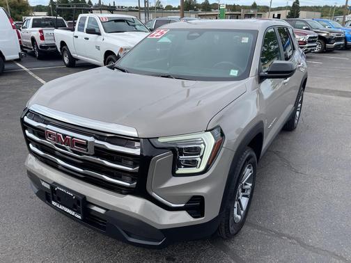 2025 GMC Terrain AWD Elevation