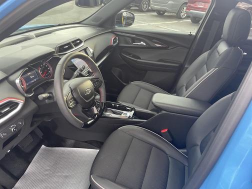 Fountain Blue 2023 Chevrolet Trailblazer RS