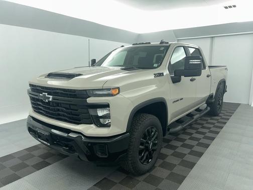 2026 Chevrolet Silverado 2500 Custom