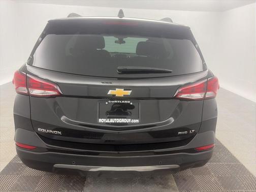 Mosaic Black Metallic 2023 Chevrolet Equinox 1LT