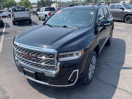 2022 GMC Acadia Denali