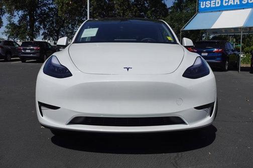 2025 Tesla Model Y Long Range