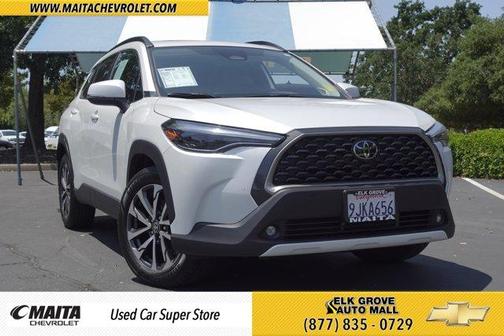 2023 Toyota Corolla Cross XLE