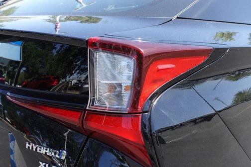 2022 Toyota Prius XLE