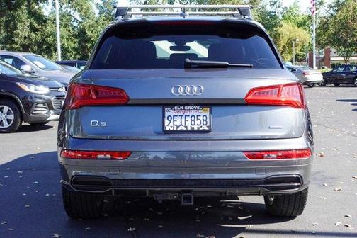 2020 Audi Q5 45 Titanium Prestige