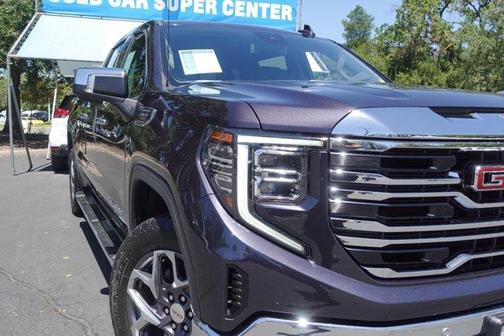 2022 GMC Sierra 1500 SLT