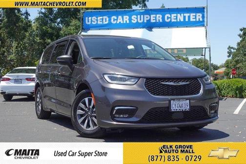 2023 Chrysler Pacifica Hybrid Touring L