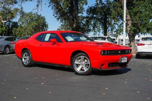 2021 Dodge Challenger SXT