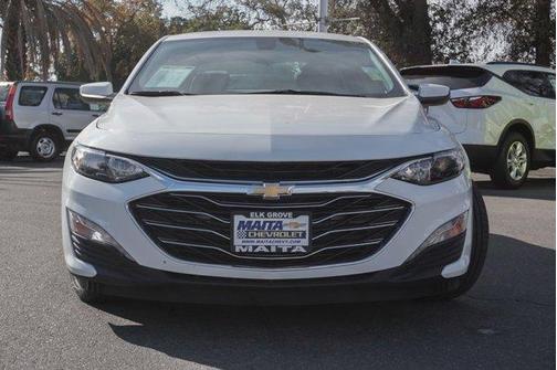 Photo 2 of 22 of 2021 Chevrolet Malibu LT