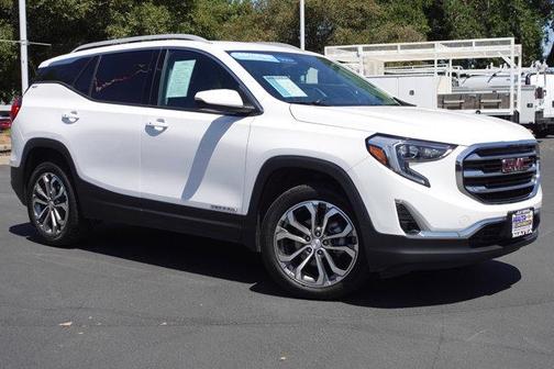 2021 GMC Terrain SLT